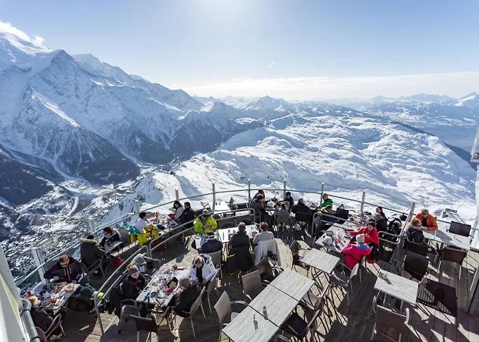 Des Amis Appt 2 - Year Appartement *